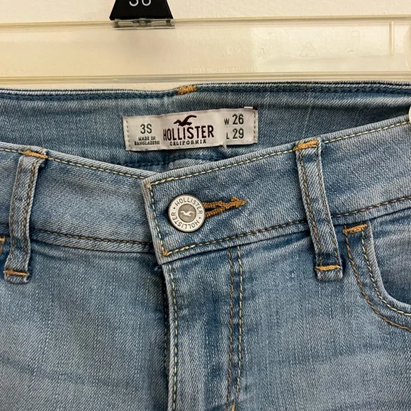 Hollister jeans - Picture 2 of 3